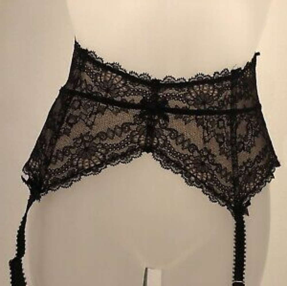 New MYLA London Nicole Lace Garter Suspender Belt